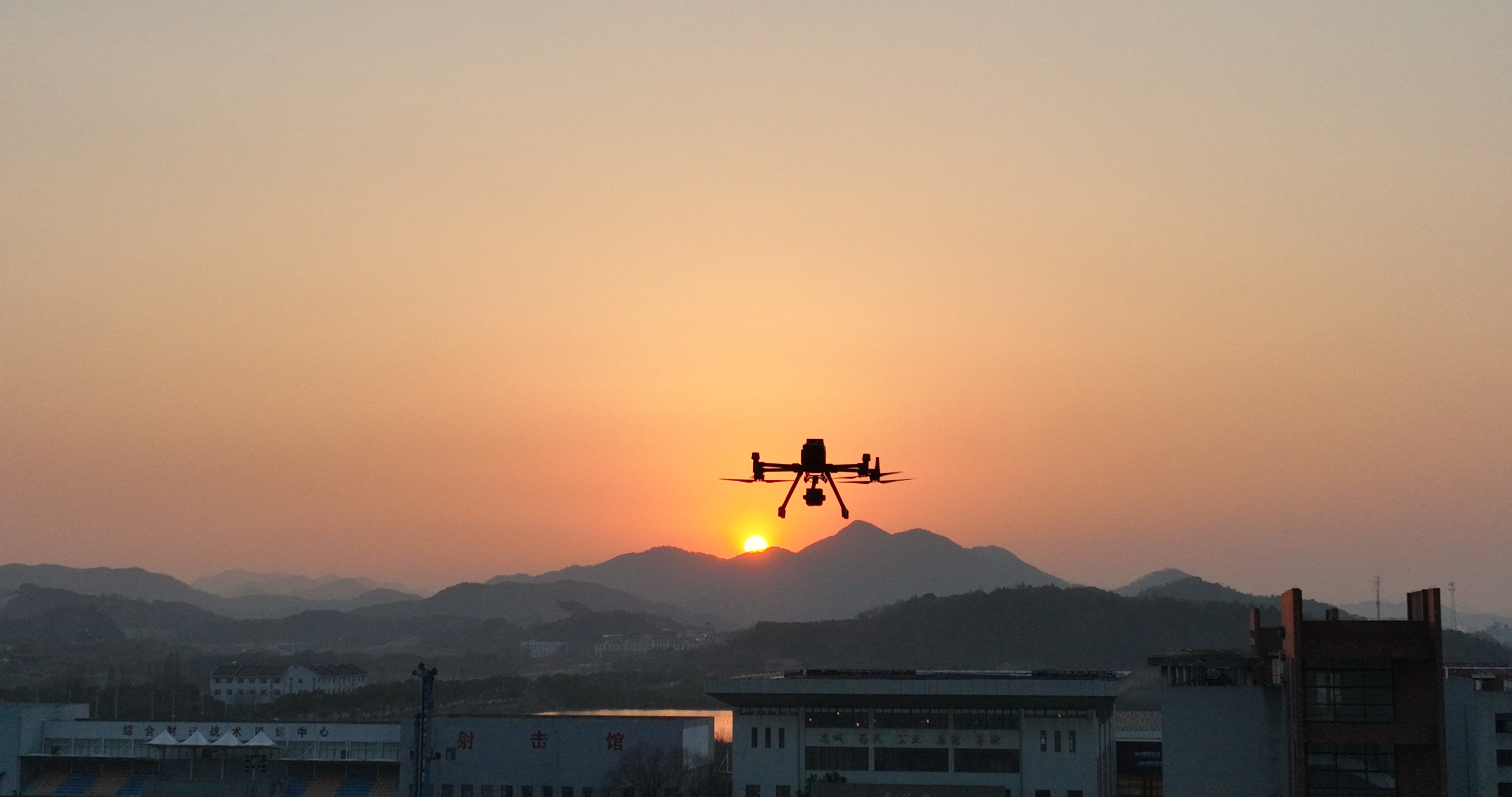 无人机管理平台的运作原理，构建未来低空城市的智能核心